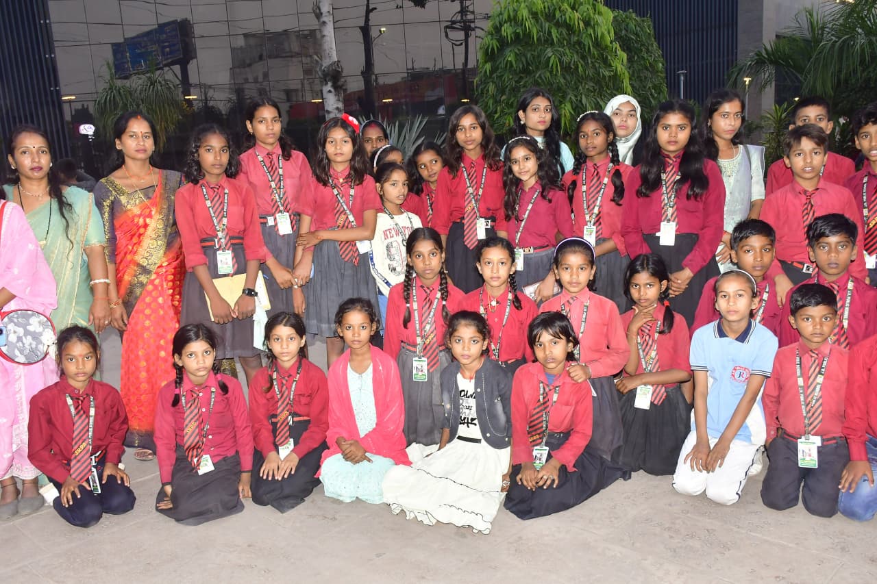 J.R. Public School students